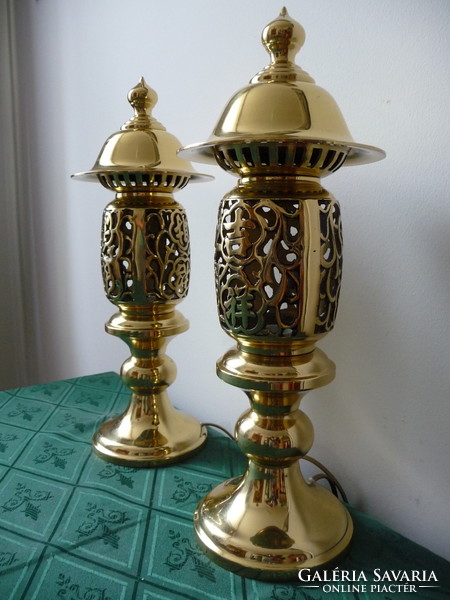 A pair of Chinese Far Eastern style copper table lamps