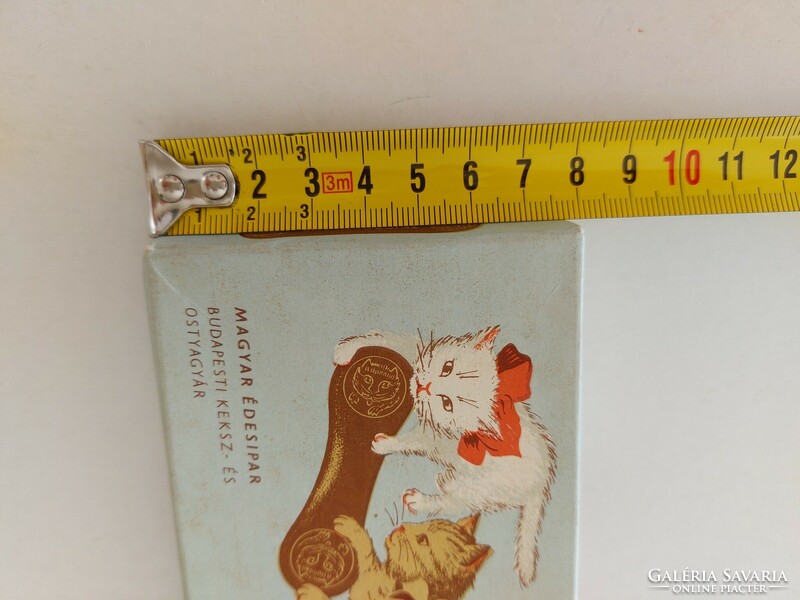 Old chocolate box cat's tongue milk chocolate Budapest biscuit and wafer factory