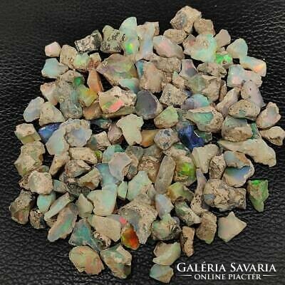 50 Ct. Natural raw Ethiopian noble opal