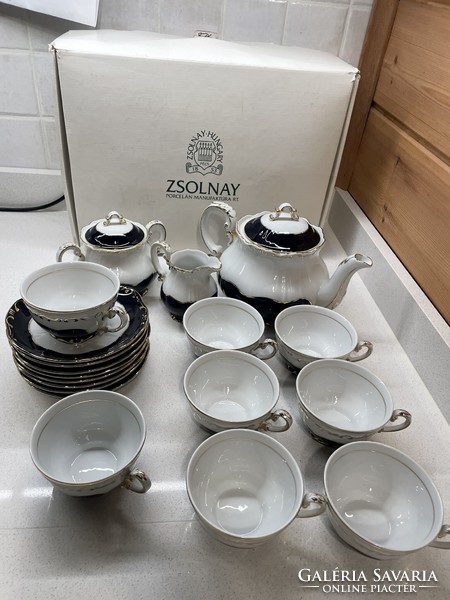 Zsolnay tea set with box