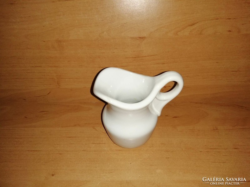 Heavy thick porcelain small jug (20/d)