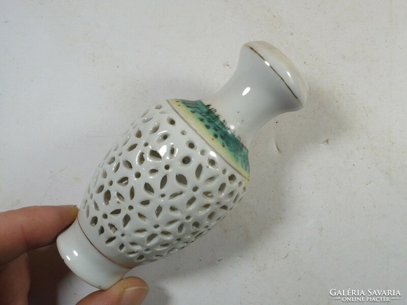 Retro kerámia fonott áttört mintás festett porcelán kis váza - magassága: 10,5 cm
