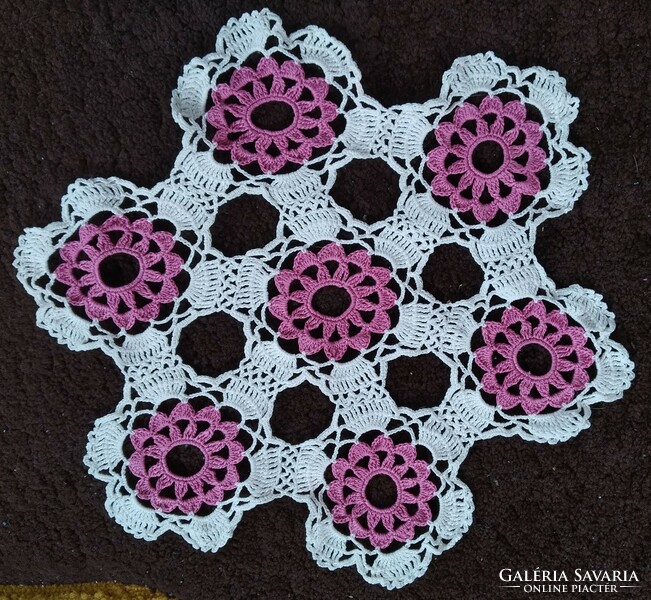 Smaller lace tablecloths (hand crocheted)