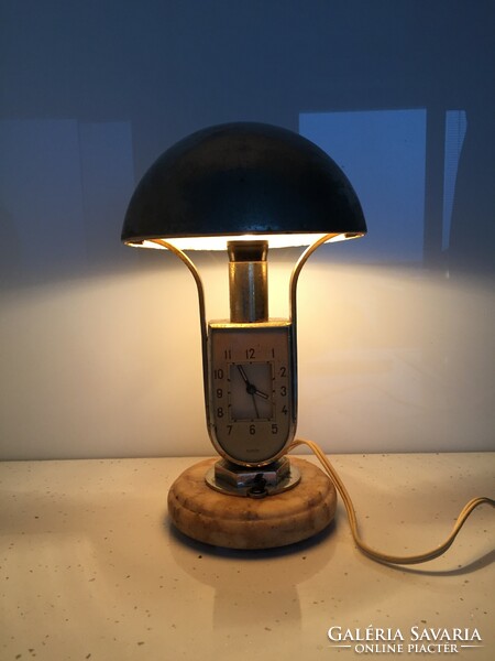 Mofém table clock, bauhaus mushroom lamp