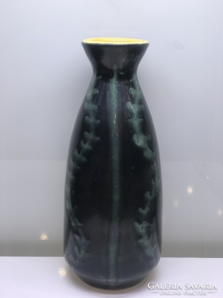 Ceramic vase 25cm