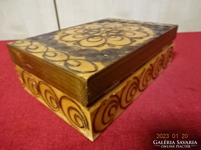 Polish wooden box with hand pattern. Made in 1980, Zakopane. He has! Jokai.