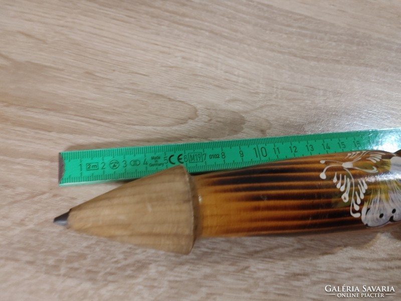 Óriás faragott festett ceruza -használható