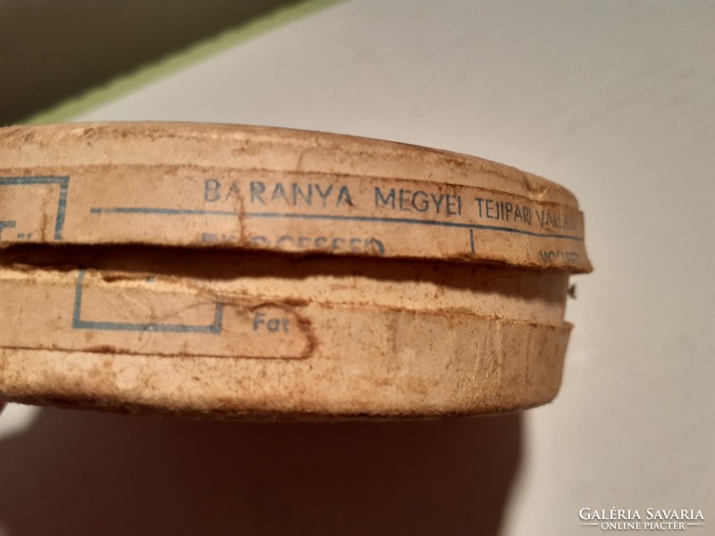 Retro sajtos doboz Pécsi Tejüzem régi papírcsomagolás papírdoboz