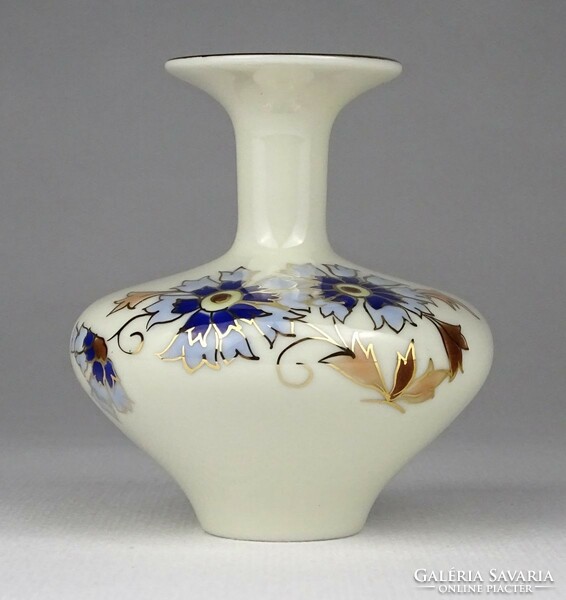 1L650 zsolnay butter colored decorative vase with cornflowers 8 cm