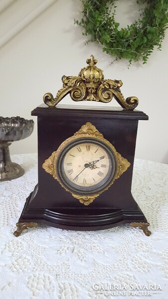 Kare design fireplace clock with antique effect