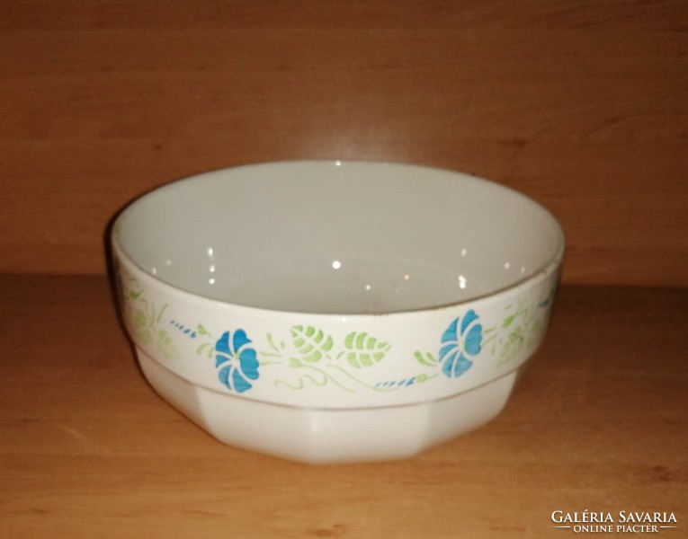 Old granite scone bowl (z)