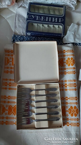 Hungarian and Russian cake fork set made of stainless metal