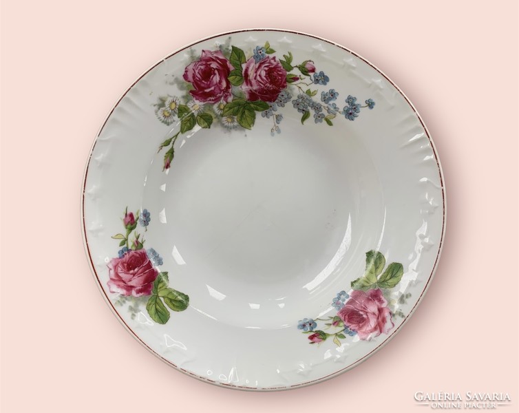 Antique pink porcelain deep plate with hairline crack for decoration, rose-forgotten pattern