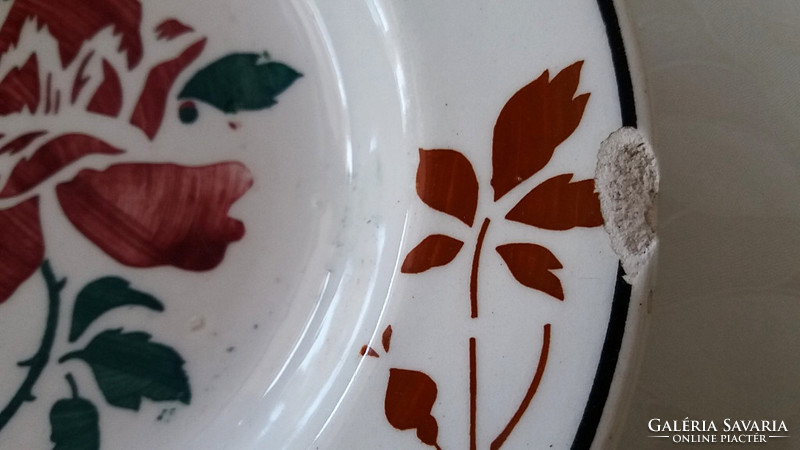 Antik régi Wilhelmsburgi fajansz tányér keménycserép rózsás falitányér 14.5 cm