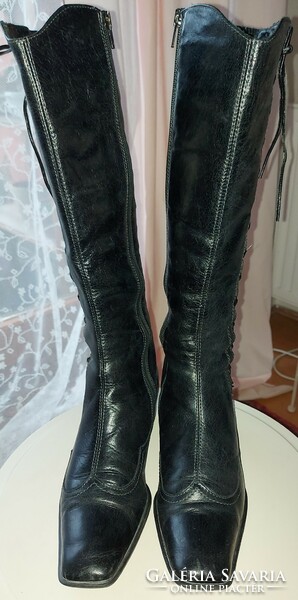 Italian women's leather boots size 38
