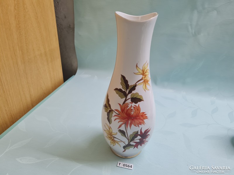 T0564 Hólloháza flower vase 31 cm