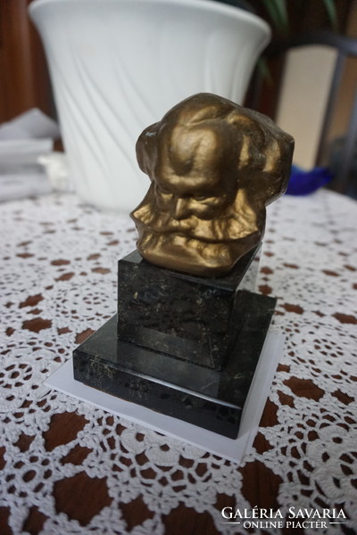 Retró asztali Marx szobor ritkaság eladó.