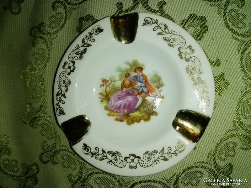 Porcelain beautiful ashtray...French.