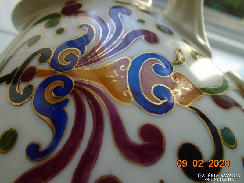 19th century spectacular Art Nouveau golden contoured relief with Zolnay character tea patterns