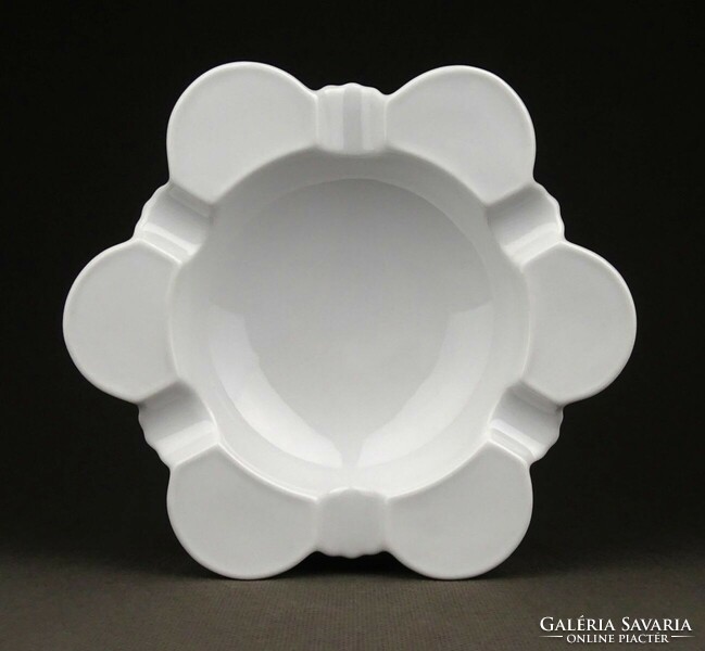 1D600 Hófehér nagyméretű Herendi porcelán hamutál