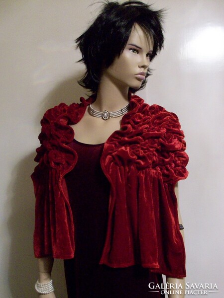 Beautiful velvet, ruffled stole, scarf 124 x 43 cm.