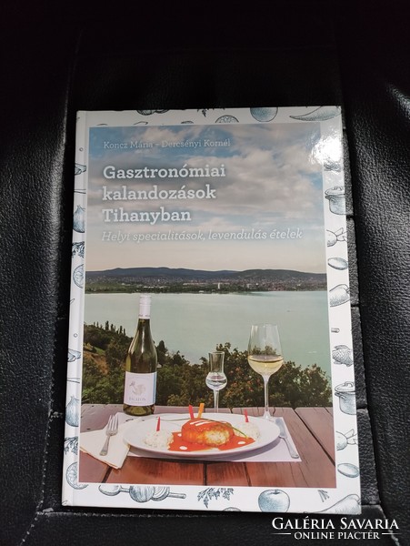 Gastronomic adventures in Tihany - lavender dishes...