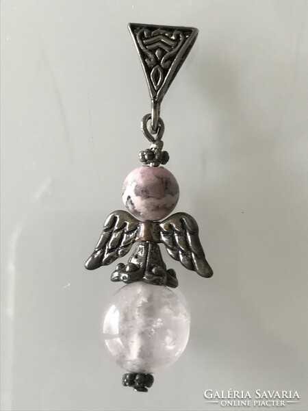 Angel-shaped pendant decorated with rose quartz and agate, 5 cm