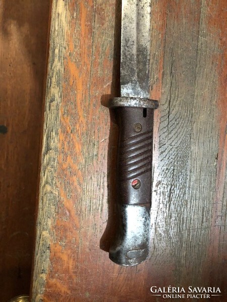 Bayonet, i. World War II, in good condition, 42 cm in size