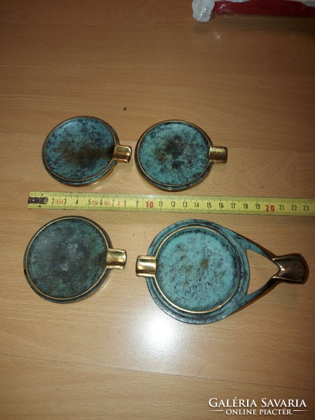 4 antique, bronze ashtrays, they are beautiful and can be stacked together