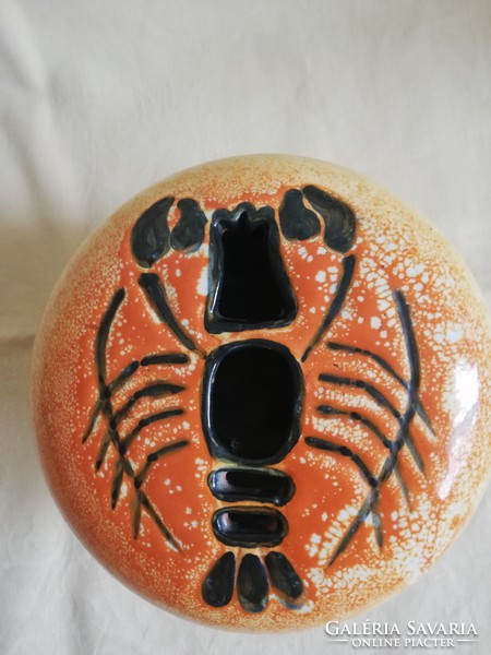 Gorka ceramic crab vase