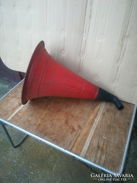 Gramophone funnel