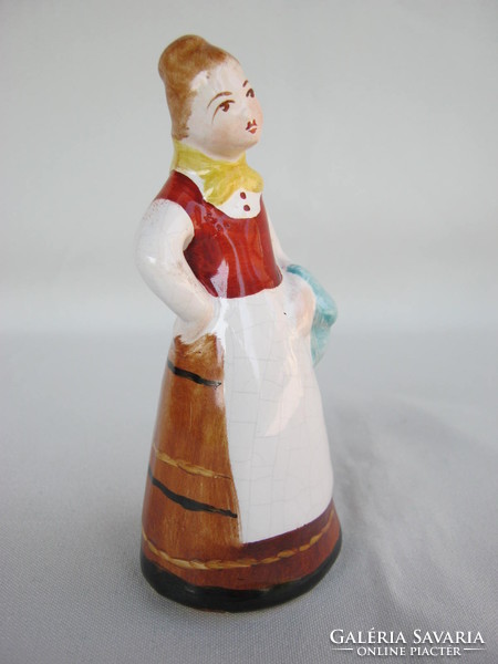 Bodrogkeresztúr pottery girl
