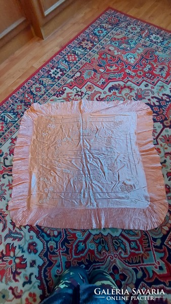 Antik baba ruha selyem hímzett babakelengye szett pólyahuzat, pólyatakaró, ruha, fejkötő, zsebkendő