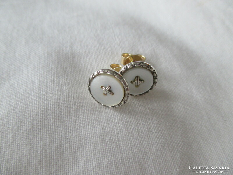 A very charming pair of gold earrings with mother-of-pearl and silver