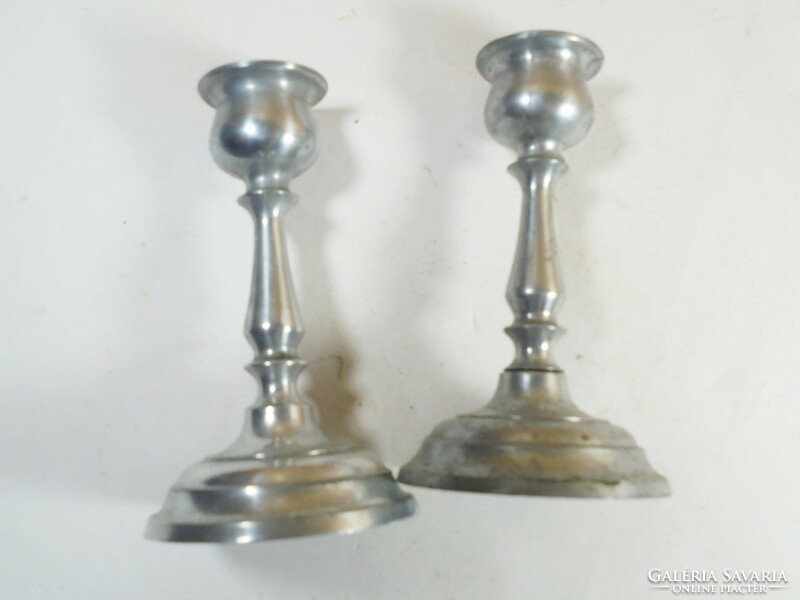 Retro metal candle holders in a pair of 2 pcs