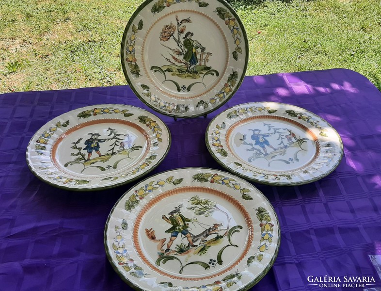 Gallo vadászmintás fajansz tányérok