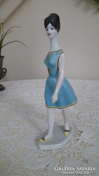 Ravenclaw porcelain, walking girl in blue dress