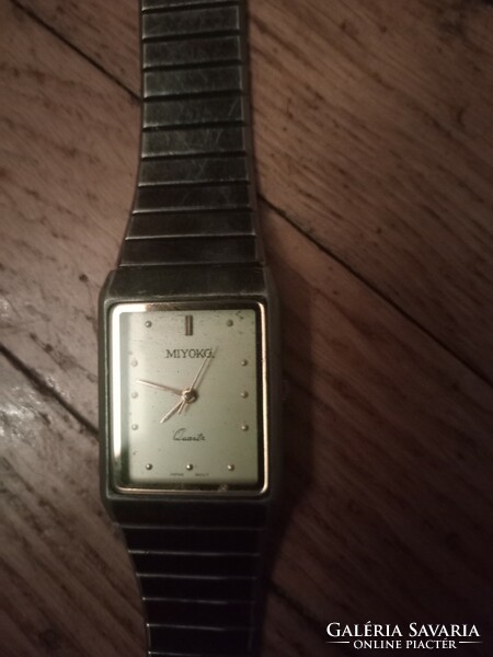 Vintage miyoko women's watch in beautiful new condition
