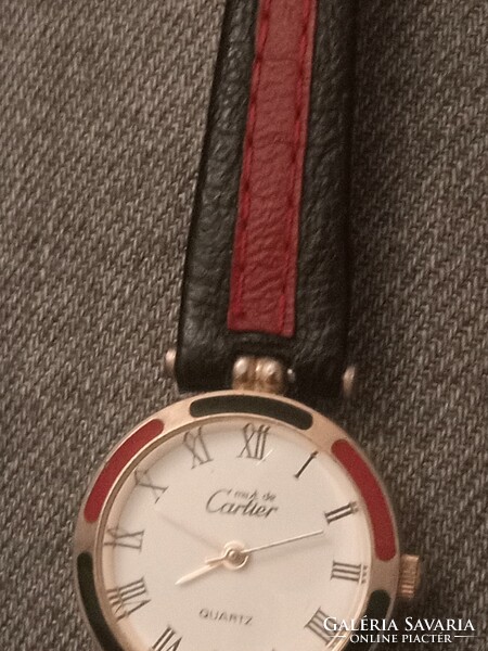 Gyönyörű vintage Must de Cartier replika női karóra