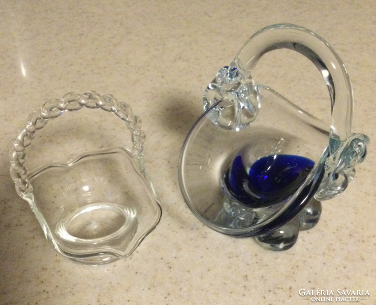 2db üveg kosár, 15x11cm kék és egy kisebb színtelen