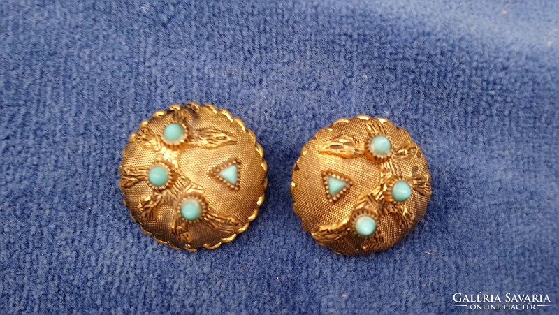 Antique gold-plated metal ear clip with a pair of turquoises, incredibly beautiful work