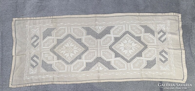 Retro crocheted embroidered tablecloth running beige color 36x93 cm Óbuda v posta too