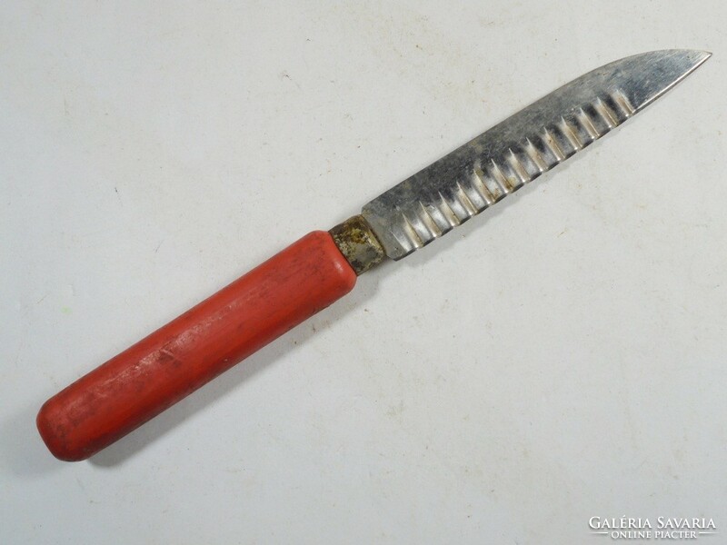 Antique old derelye cutter, rádli, derelye kitchen tool