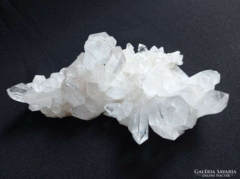 Hegyikristály mineral block 575 gr.