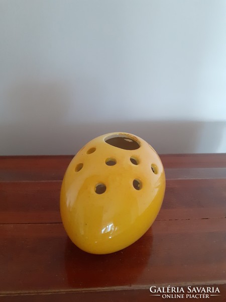 Régi Goebel tojás ikebana mini sárga váza