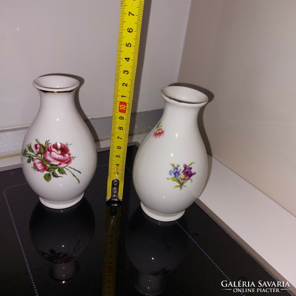 Hollóházi kis vázák párban