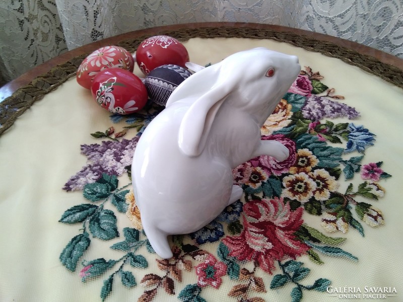 Herend white bunny with pink ears and red eyes for the festive table!