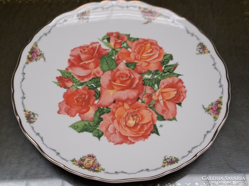 Royal Albert "Elizabeth of Glamis" angol csontporcelán tányér az anyakirálynő kedvenc rózsájával