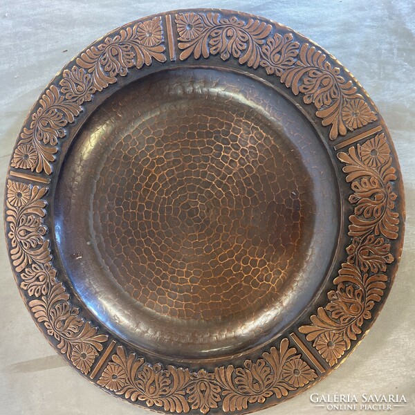 Lignifer solid bronze decorative bowl