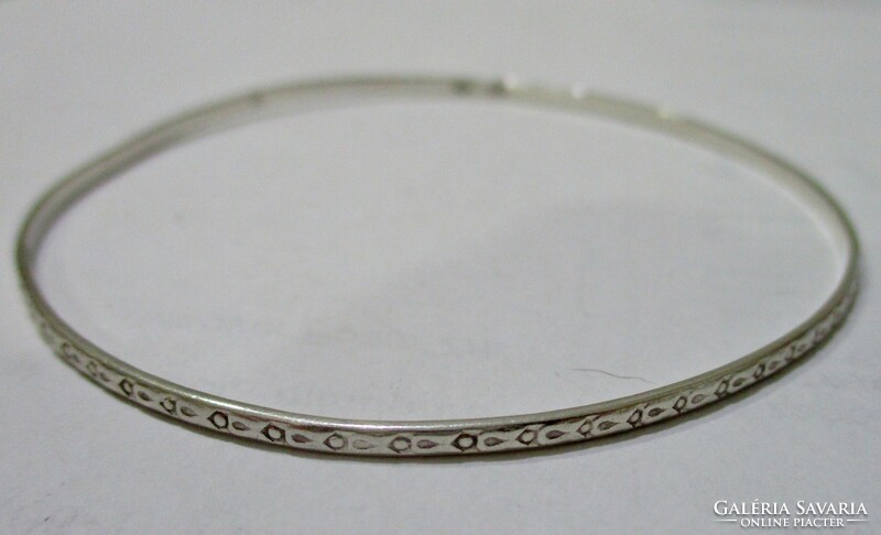 Special old engraved narrow silver bracelet